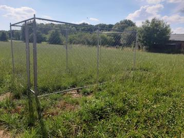 kippenren 2 m x 3 m beschikbaar voor biedingen