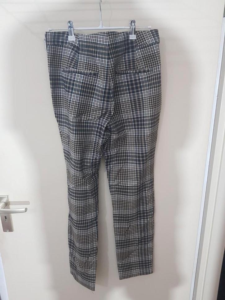 ZARA geruite broek • maat M • nieuw zonder kaartje, Kleding | Dames, Broeken en Pantalons, Zo goed als nieuw, Maat 38/40 (M), Overige kleuren