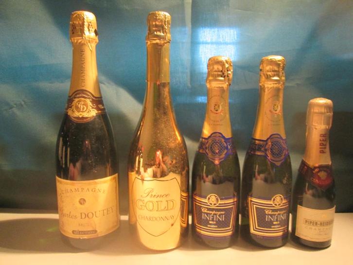 4x Champagne + 1x Prince Gold Chardonnay Brut, Verzamelen, Wijnen, Zo goed als nieuw, Champagne, Frankrijk, Vol, Ophalen of Verzenden