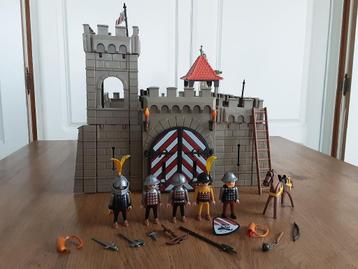 Playmobil château de chevaliers vintage 3667