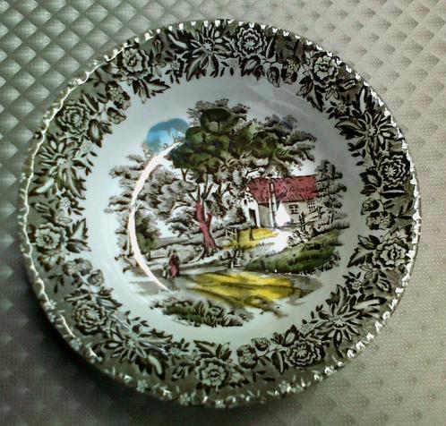 Porseleinen kommetje Country Style, Verzamelen, Porselein, Kristal en Bestek, Zo goed als nieuw, Bord of Schaal, Porselein, Ophalen of Verzenden