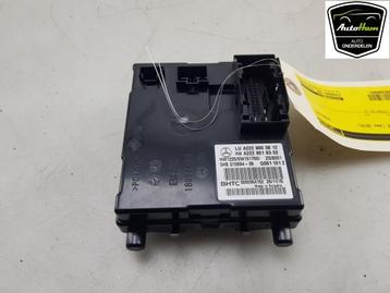 COMPUTER KACHEL C (W205) (|A2229003812|A0009002050|) beschikbaar voor biedingen