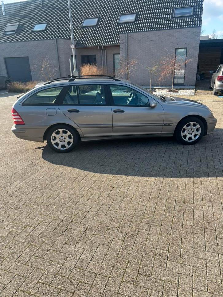 W203, Autos, Mercedes-Benz, Particulier, Classe C, ABS, Air conditionné, Ordinateur de bord, Verrouillage central, Air conditionné automatique