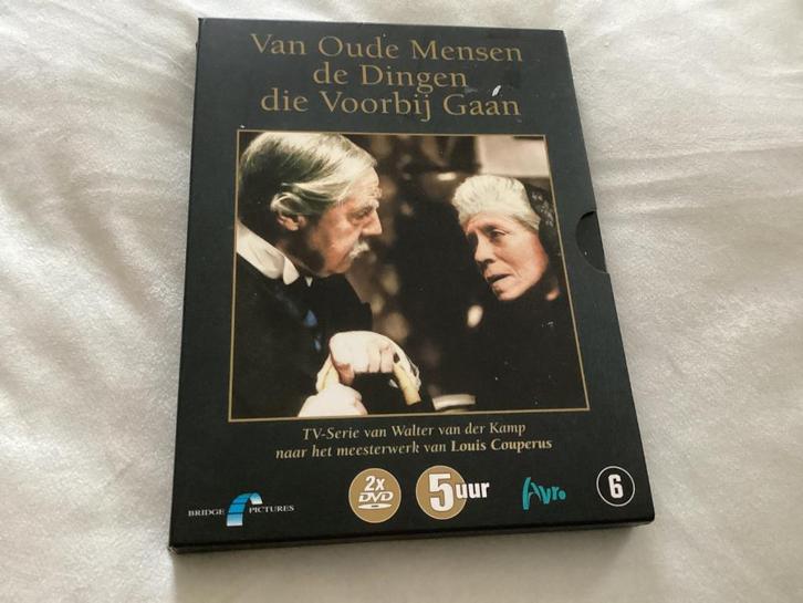 Van Oude Mensen De Dingen Die Voorbij Gaan ( box 2 dvd’s ), CD & DVD, DVD | TV & Séries télévisées, Coffret, Enlèvement ou Envoi