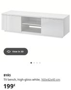 IKEA BYÅS tv-meubel (beschikbaar tot Zondag), Huis en Inrichting, Kasten |Televisiemeubels, Ophalen, Gebruikt