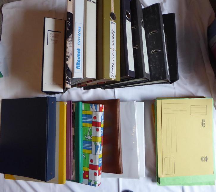 Een hele hoop mappen, Diversen, Schoolbenodigdheden, Gebruikt, Ophalen of Verzenden