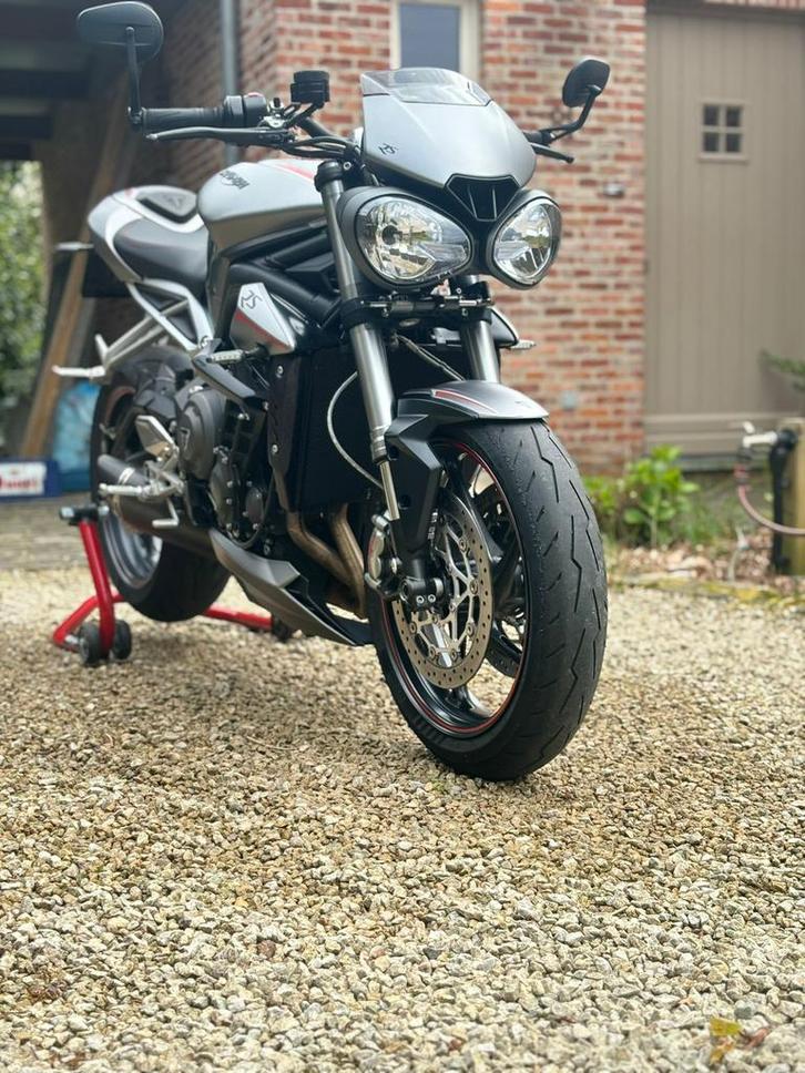 Street triple RS 2018, Motoren, Motoren | Triumph, Particulier, Naked bike, meer dan 35 kW, 3 cilinders, Motorrijbewijs A, ABS