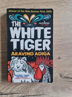 Boek : the White tiger / aravind Adiga, Livres, Langue | Anglais, Comme neuf, Enlèvement ou Envoi