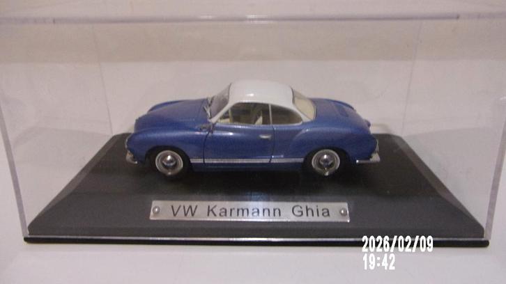 RARE! VW KARMANN  GHIA Cpé.1/43 SUPERBE.IMPORT GERMANY, Hobby & Loisirs créatifs, Voitures miniatures | 1:43, Comme neuf, Voiture