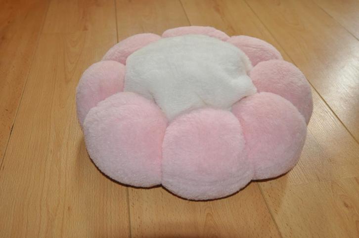 Coussin lit chat/chien fleur rose diamètre 40cm, Dieren en Toebehoren, Kattenmanden, Zo goed als nieuw, Pluche, Ophalen of Verzenden