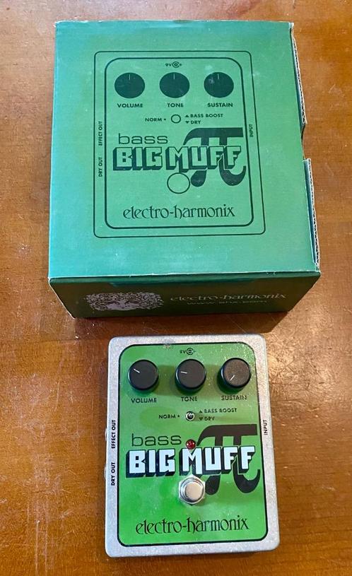 ELECTRO HARMONIX - BASS BIG MUFF, Muziek en Instrumenten, Effecten, Zo goed als nieuw, Distortion, Overdrive of Fuzz, Ophalen of Verzenden