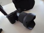 Sony camera ZV-E10 met Sigma 16mm f1.4 lens en statief, Ophalen of Verzenden, Zo goed als nieuw, Sony