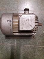 Moteur électrique 1,1 cv triphasé, Bricolage & Construction, Moteurs, Enlèvement, Utilisé, Moteur électrique, 1400 à 1800 tpm