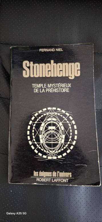 Stonehenge. Temple mystérieux de la préhistoire beschikbaar voor biedingen
