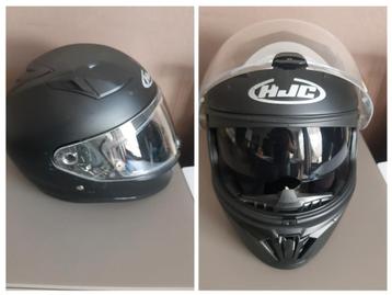 Motorhelm beschikbaar voor biedingen