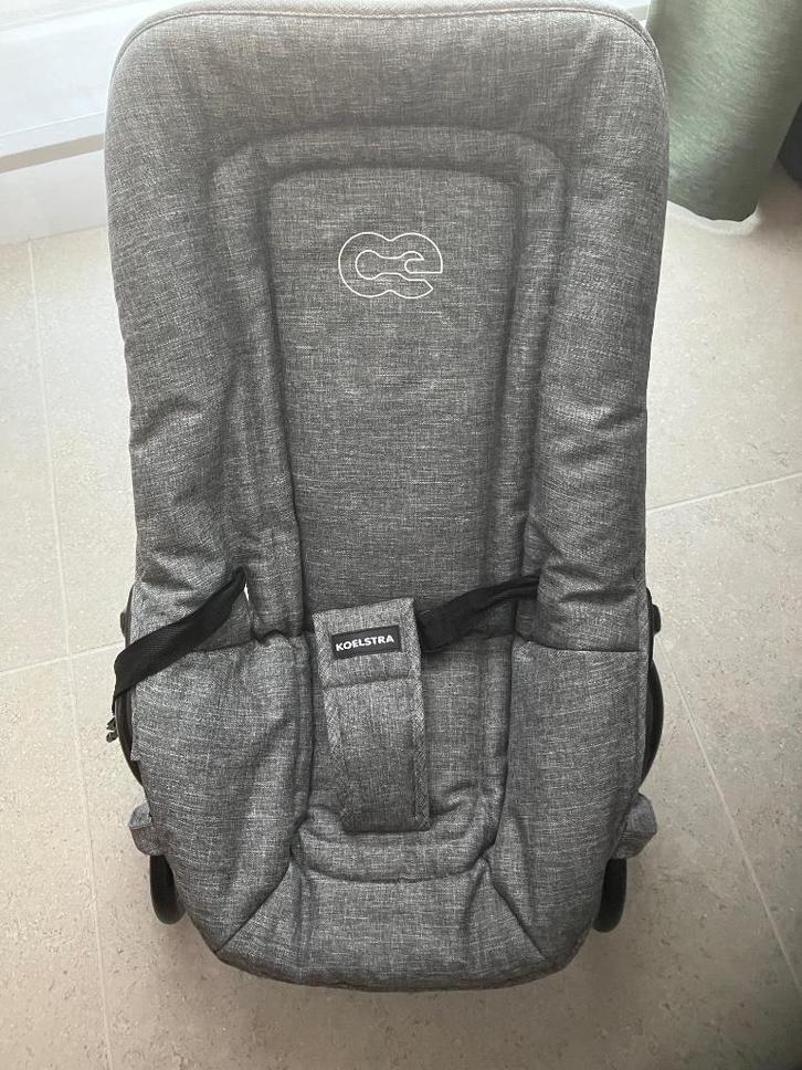 Koelstra baby relax - wippertje, Kinderen en Baby's, Wipstoeltjes, Zo goed als nieuw, Wipstoel, Overige merken, Met gordel(s) of riempje(s)