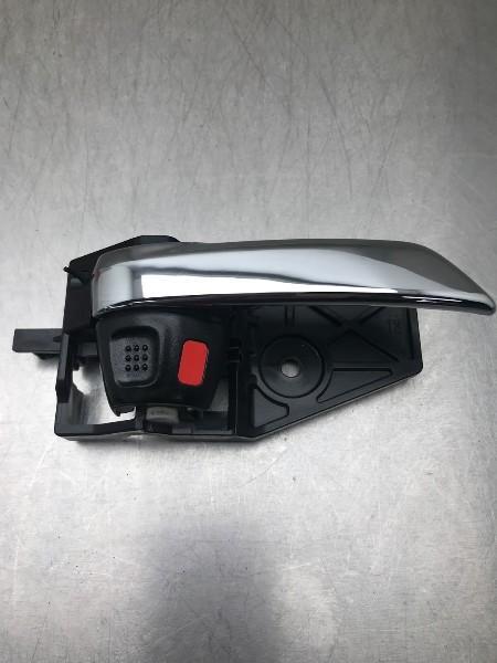 PORTIERGREEP BUITEN RECHTS VOOR Suzuki Vitara (LY / MY), Auto-onderdelen, Carrosserie, Suzuki, Voor, Rechts, Gebruikt