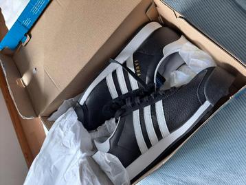 Adidas Samoa nieuw 43 1/3 beschikbaar voor biedingen