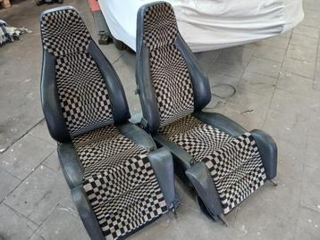 stoelen porsche 911  beschikbaar voor biedingen