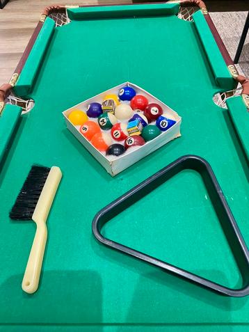 Biljarttafel kinderen+gratis toppenbiljart beschikbaar voor biedingen