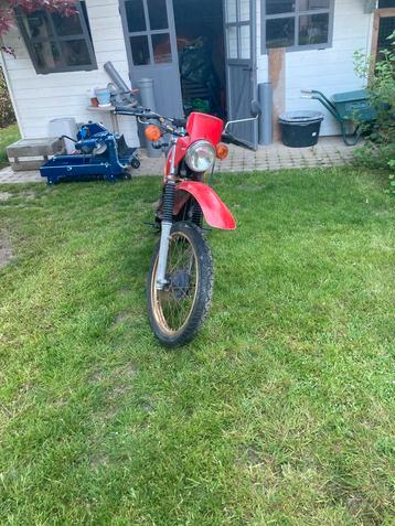 Suzuki dr 125s  beschikbaar voor biedingen