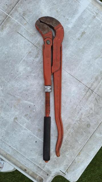 Zweedse waterpomptang 1 1/2" Ega Master 45 graden bek beschikbaar voor biedingen