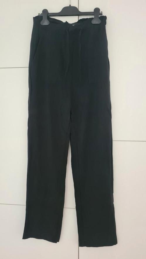 Zwarte broek dames lefties, maat S, Kleding | Dames, Broeken en Pantalons, Gedragen, Maat 36 (S), Zwart, Lang, Ophalen of Verzenden