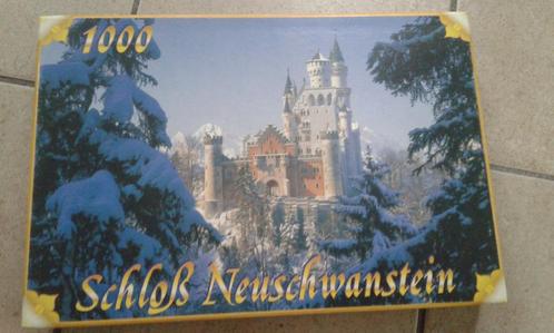 Puzzle serrure Neuschwanstein 48,5 x 68,5 cm 1000 pieces, Hobby & Loisirs créatifs, Sport cérébral & Puzzles, Comme neuf, Puzzle