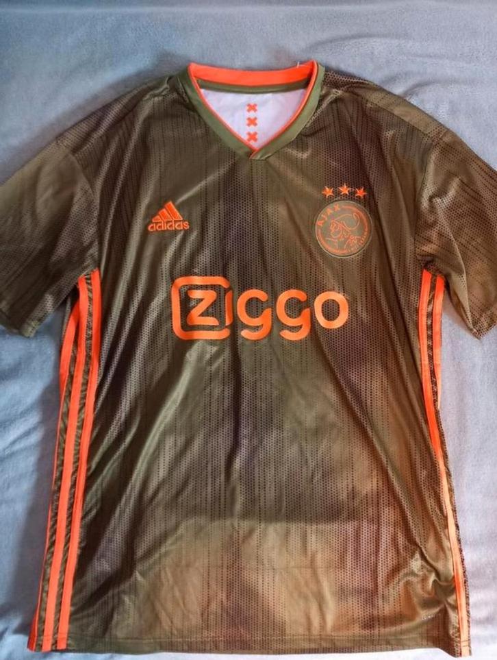 Maillot extérieur de l'Ajax Amsterdam (XL), complètement neu, Sports & Fitness, Football, Neuf, Maillot, Taille XL, Enlèvement