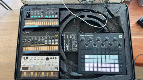Lot Synthétiseurs Korg Volca et Novation, Muziek en Instrumenten, Midi-apparatuur, Zo goed als nieuw, Ophalen of Verzenden