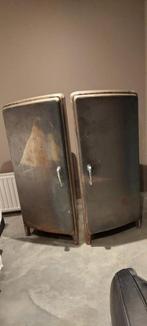 2 prachtige vintage design ijzeren kastjes spiegelbeeld van, Ophalen