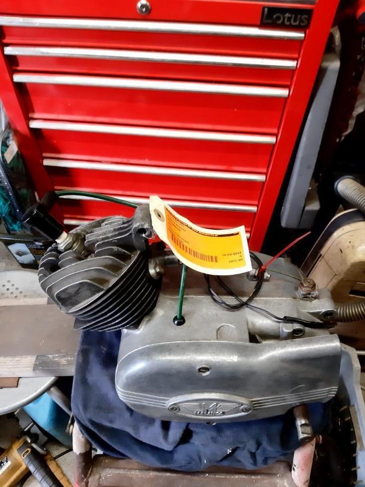 Malanca 3ad, Fietsen en Brommers, Brommeronderdelen | Oldtimers, Zo goed als nieuw, Overige merken, Blok, Ophalen