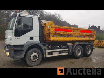 Container vrachtwagen + container 11 m³ Iveco Trakker 380 beschikbaar voor biedingen