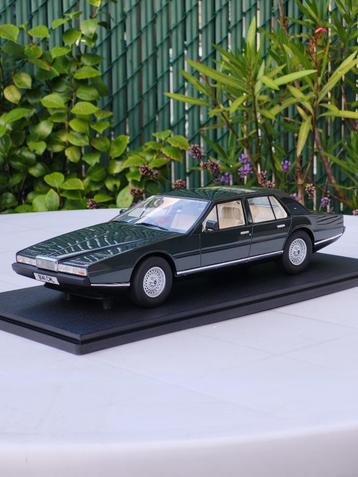 1:18 Cult Scale Models CML014-1 Aston Martin Lagonda 1985