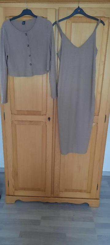 Set de 2 pièces pour cheveux taille M, Enlèvement ou Envoi, Comme neuf, Taille 38/40 (M)