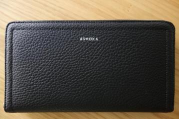 Portefeuille VEGAN en appelskin grainé noir "ASHOKA PARIS" E beschikbaar voor biedingen