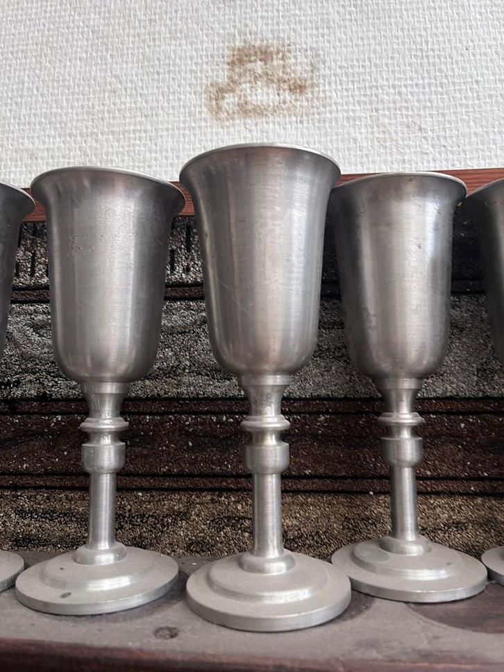 Set van 16 tinnen wijnglazen, Antiek en Kunst, Antiek | Tin, Ophalen