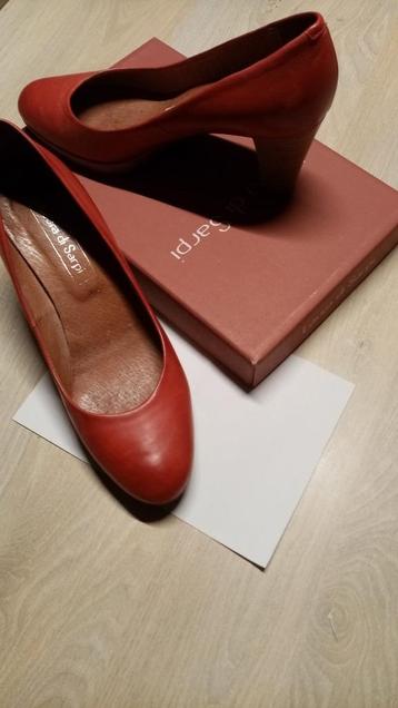  schoenen beschikbaar voor biedingen