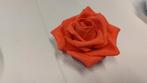 Lot 27 rose fleurs artificielles en mousse rouge corail, Ophalen, Gebruikt