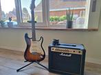 Elektrische gitaar met versterker, Muziek en Instrumenten, Ophalen, Zo goed als nieuw, Marshall, Met versterker