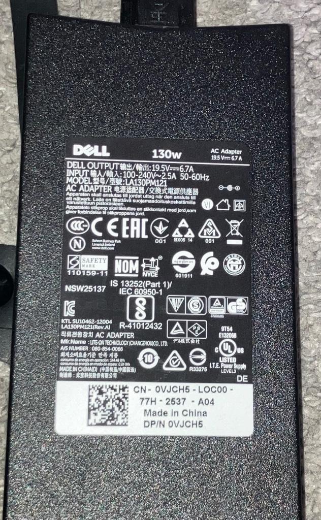 Dell 130W-oplader - origineel/in goede staat, Computers en Software, Dockingstations, Nieuw, Docking station, Laptop, Ophalen