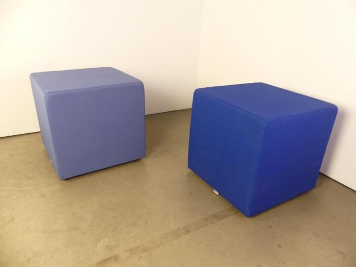 Cube Zitjes Benjo Seating, Huis en Inrichting, Zetels | Voetbanken en poefs, Gebruikt, 50 tot 75 cm, Minder dan 50 cm, Vierkant