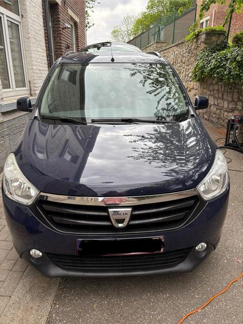 Dacia Lodgy 7 places 1.2 TCE, Auto's, Dacia, Particulier, Lodgy, Radio, Benzine, Ophalen