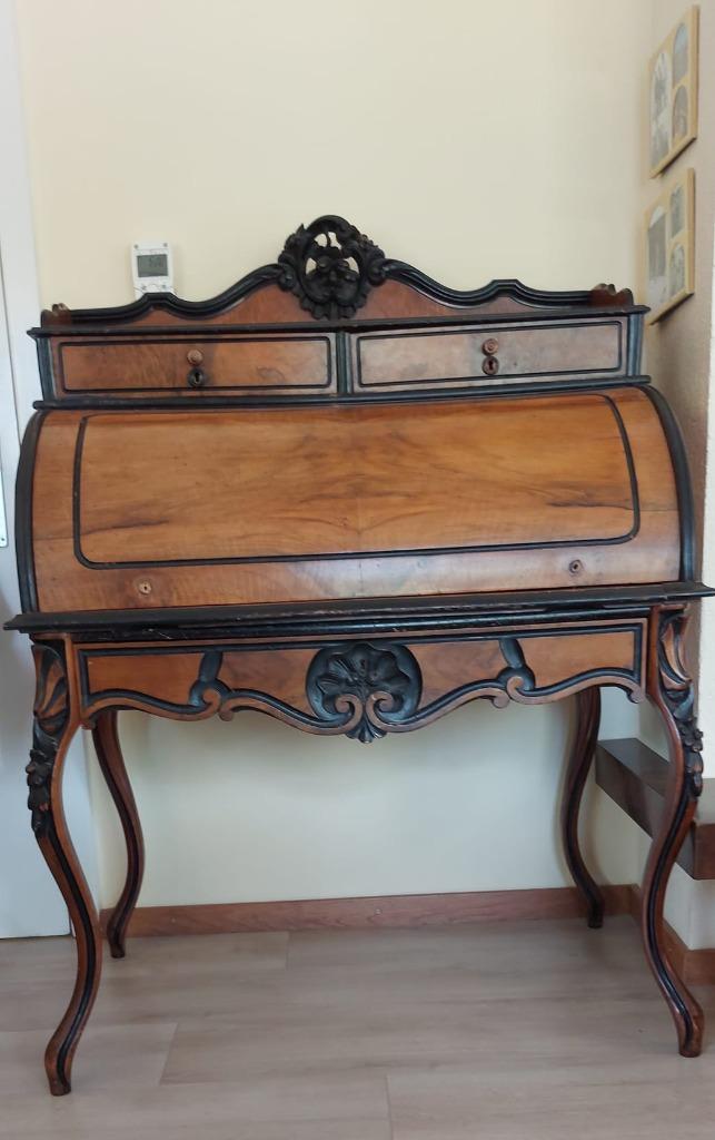 Antiek notenhouten cilinderbureau, Antiek en Kunst, Antiek | Meubels | Tafels, Ophalen