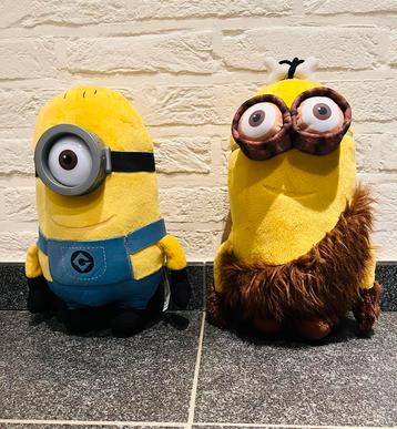 2 grote minions knuffels 30 cm, Kinderen en Baby's, Speelgoed | Knuffels en Pluche, Ophalen of Verzenden, Zo goed als nieuw