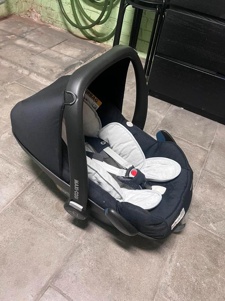 Maxi-Cosi CabrioFix Autostoel, Kinderen en Baby's, Autostoeltjes, Gebruikt, Maxi-Cosi, 0 t/m 13 kg, Autogordel of Isofix, Ophalen