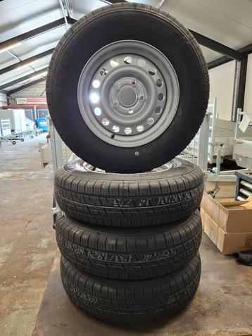 Voorraad opruiming: Banden 185R14C 104N met velg 5x112 beschikbaar voor biedingen
