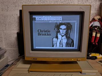 Atari SM144-monitor beschikbaar voor biedingen