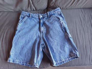 Short J&J 164 beschikbaar voor biedingen