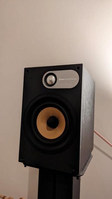 Bowers & Wilkins 686 speakers zwart beschikbaar voor biedingen